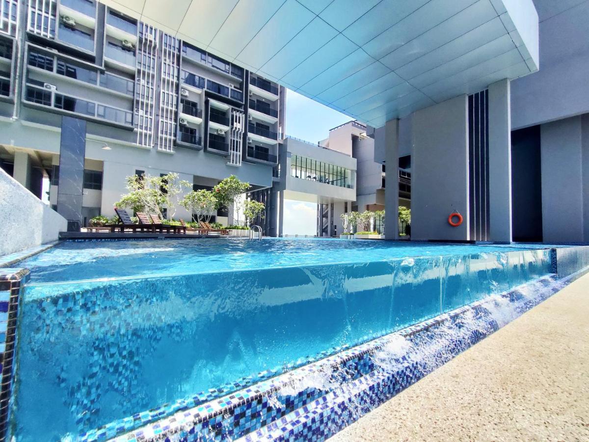 Imperio Residence Bathtub Studio At Malacca Town-Near Jonker Street Экстерьер фото