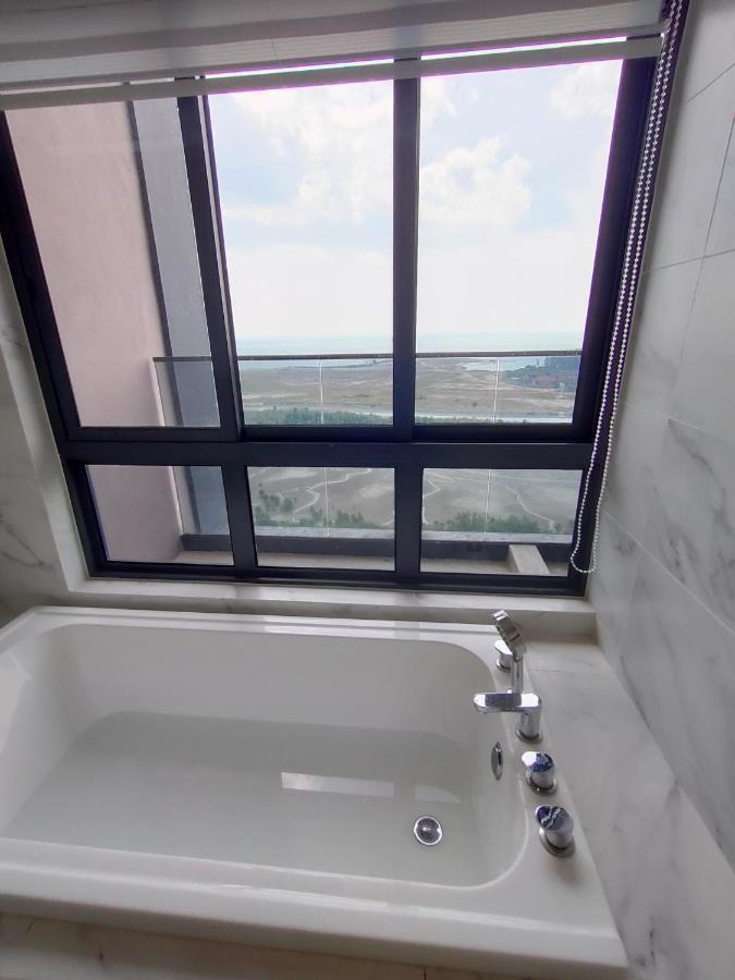 Imperio Residence Bathtub Studio At Malacca Town-Near Jonker Street Экстерьер фото